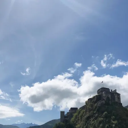 Plaisance Отель