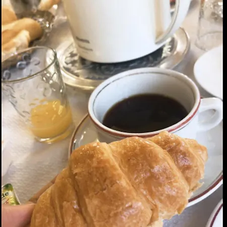 Plaisance Отель Лурд