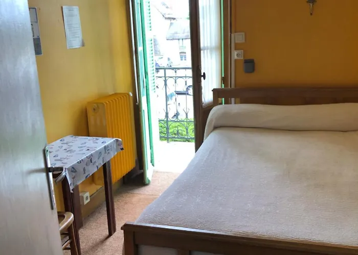 Plaisance ホテル *